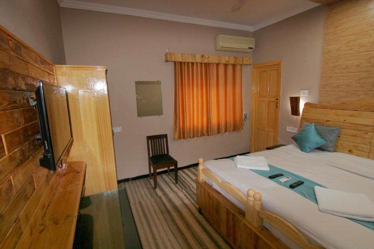 Casa Inn Сиолим Экстерьер фото