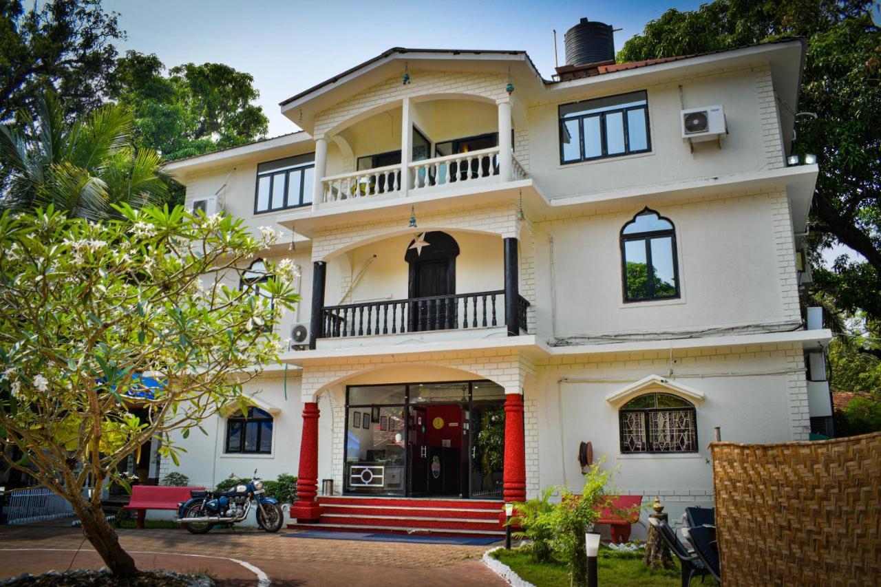Casa Inn Сиолим Экстерьер фото
